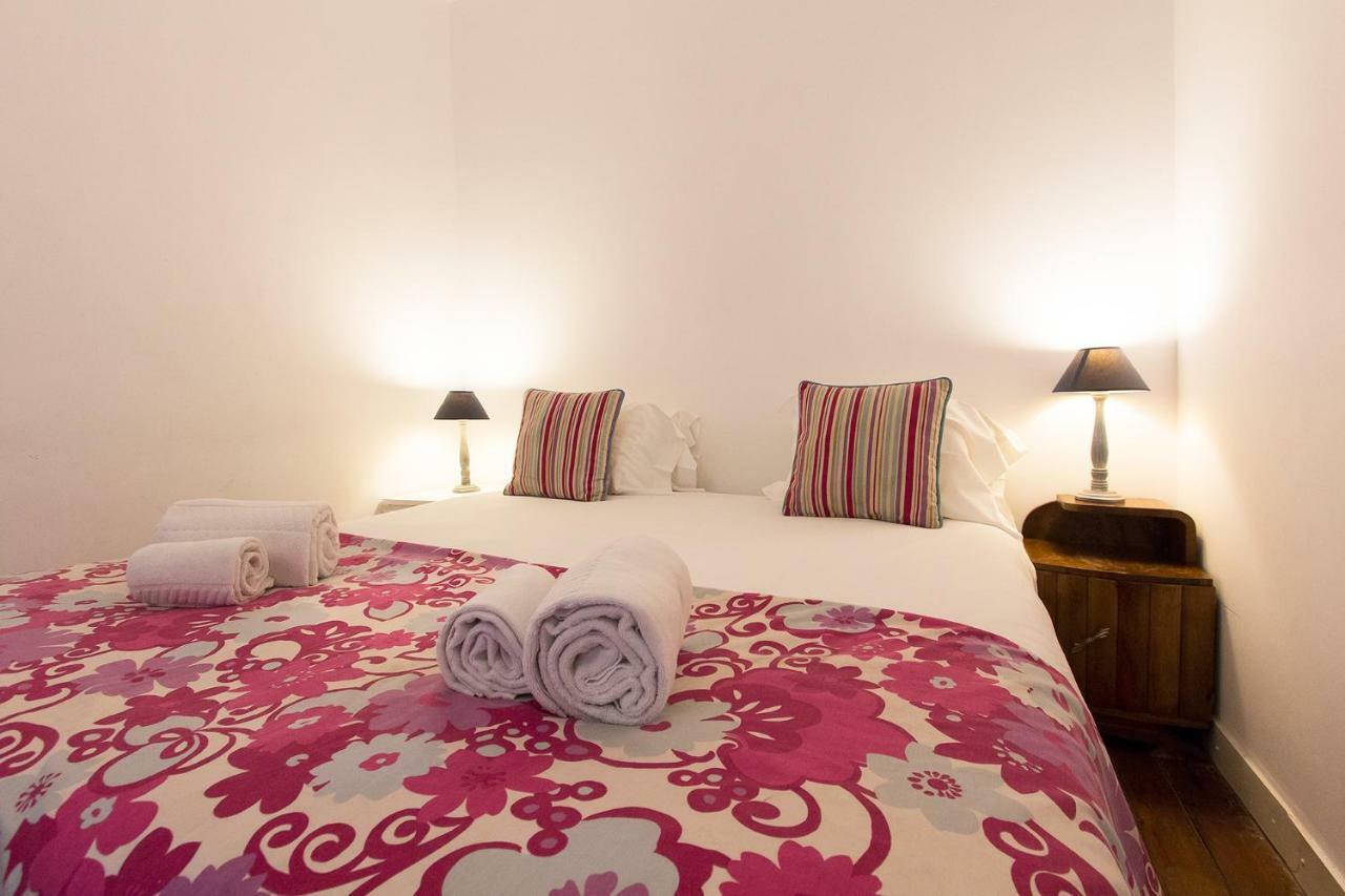 Apartament Alfama Tailor Made Blue House With A View #1 Lizbona Zewnętrze zdjęcie
